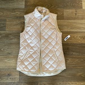 Old Navy Puffer Vest in a light lilac color